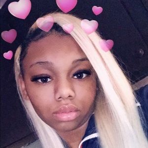 Meet your Posher, Destiny